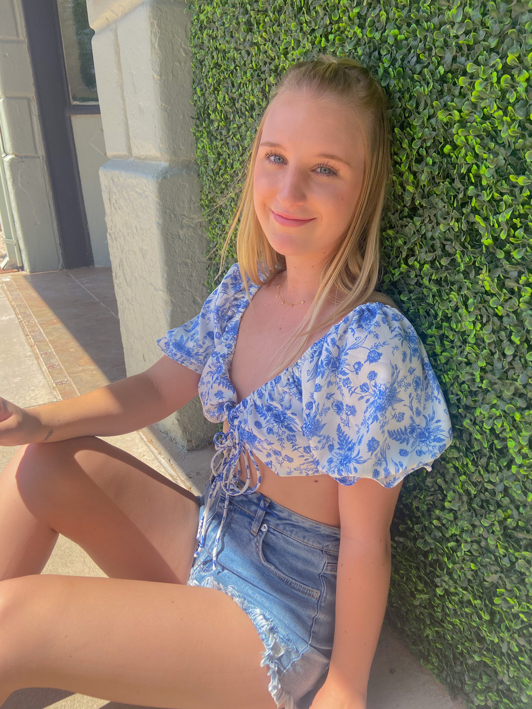 Blue Floral Crop